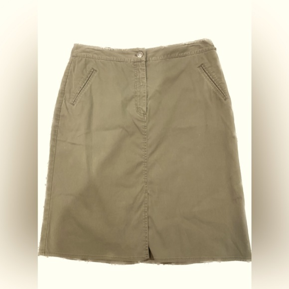 Chico's olive green skirt stretch women’s size 1 Three Pockets EUC